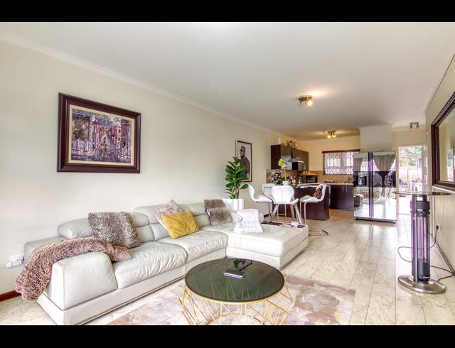 2 BEDROOM APARTMENT TO LET IN RIVONIA